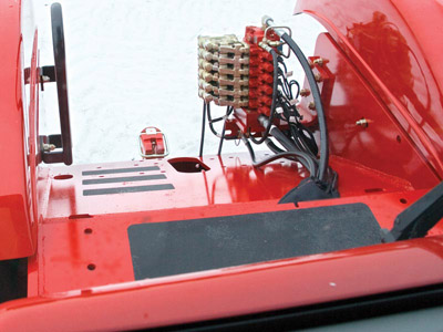 Гидравлическая система Closed Center Load Sensing Hydraulic System